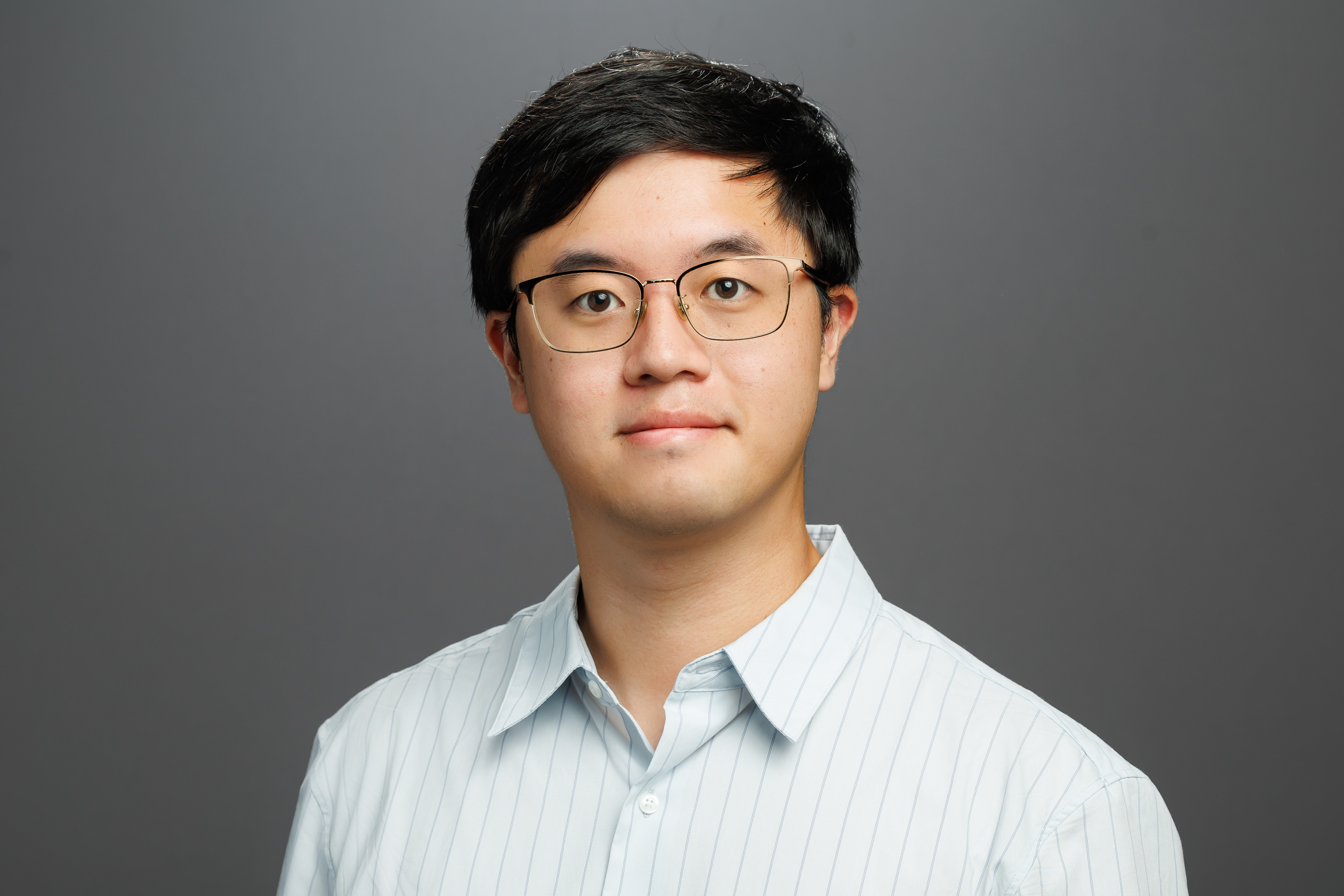 Portrait of Yilang Liu